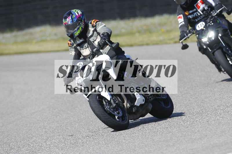 /01 02.04.2026 MAZ ADR/Gruppe gelb Gruppe gruen/45